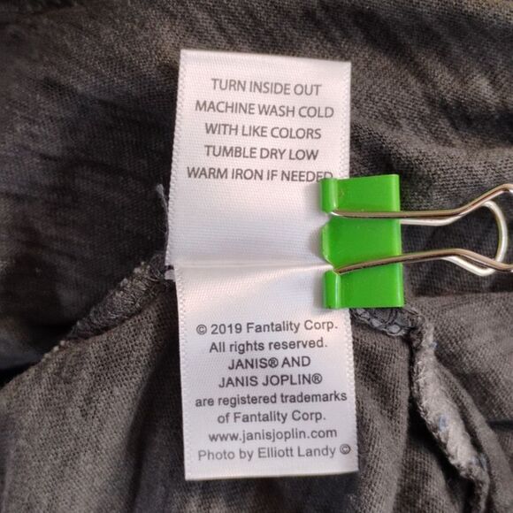 Janis Joplin Top Oversized Size Small Gray with White Iron on Graphics - Picture 9 of 10